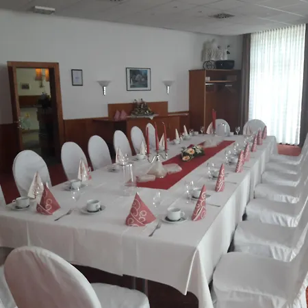 Akzent Zur Post 酒店 塔巴尔茨