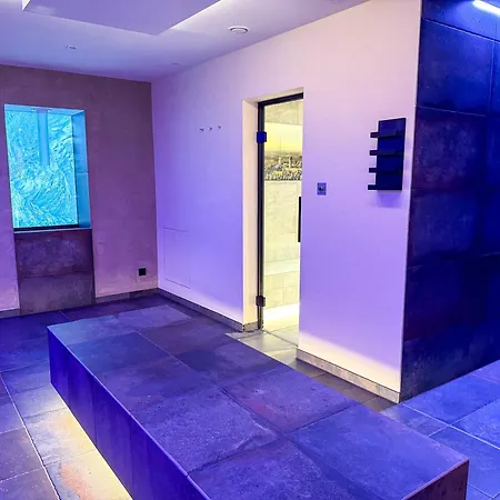 Akzent Zur Post 호텔 타바르즈