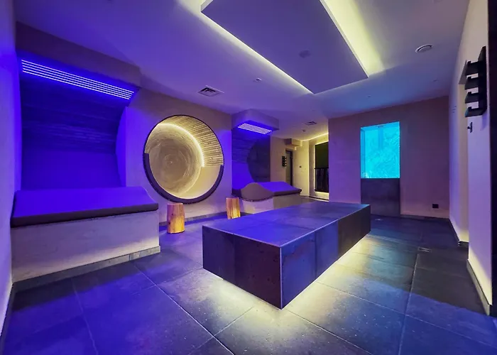 Akzent Zur Post 호텔 4*