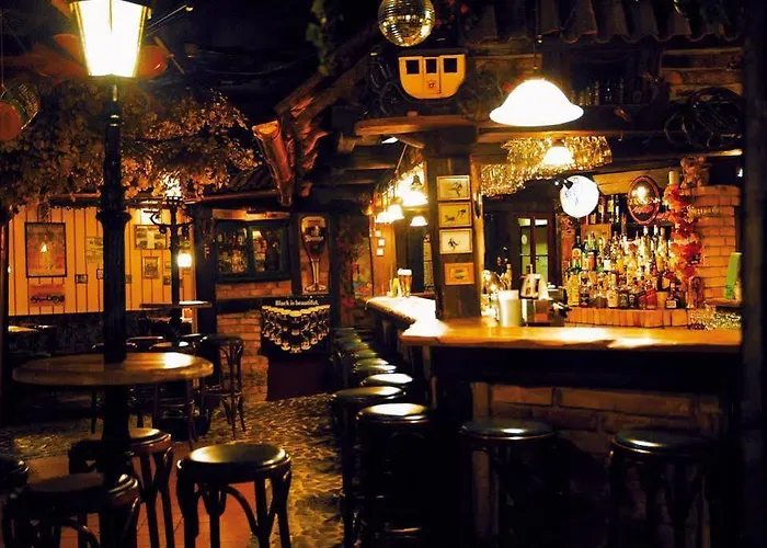 Akzent Zur Post 4* 타바르즈